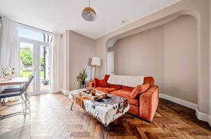 Lounge angle 2- click for photo gallery